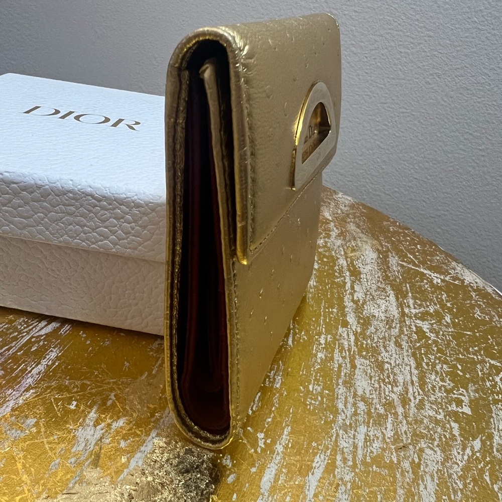 💛EUC💛 Christian Dior Compact Wallet - Gold Vintage Ostrich Embossed - Picture 4 of 11